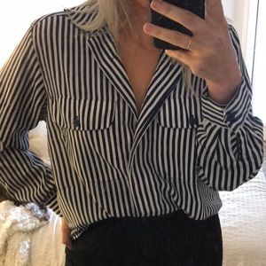 Vintage ✨Striped Navy & White silk like shirt